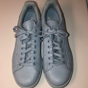 Adidas pastel blue Stan-smiths